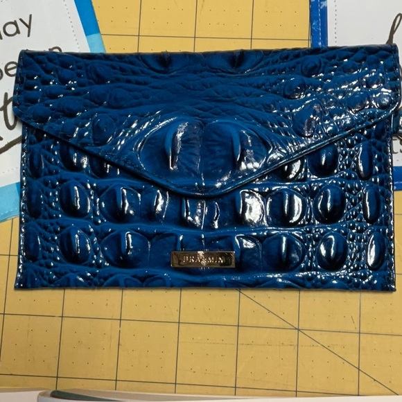 NWOT sapphire mini envelope case PASSPORT PERFECT - Picture 3 of 4